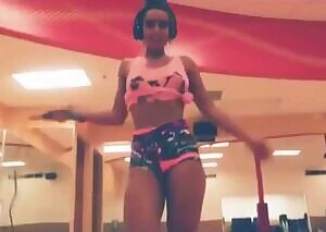 Jiggle jiggle