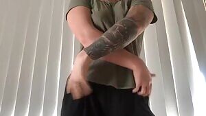 A cheeky on/off gif for you all, happy Tuesday 😏