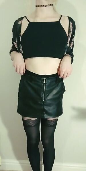 Feeling self-conscious today :( - Do you think i'm fuckable?