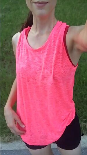 stripping off my clothes on my run 😳