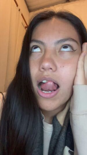 Tongue Job Latina OnlyFans