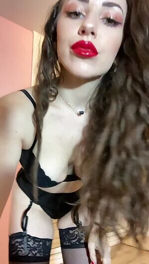 I’m available now to dominate you in a telegram or cam sesh...Or maybe you prefer a little submissive? I’m down for that too! Perhaps a fetish dick rate will tickle your fancy, or I can make your kink fantasies come to life in a custom order! Let’s play 😈😇