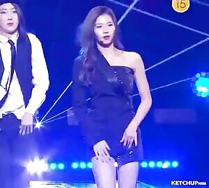 TWICE SANA Sexy body