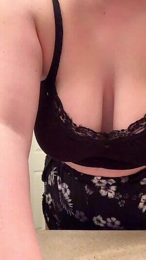 I just love dropping my tits for you ❤️