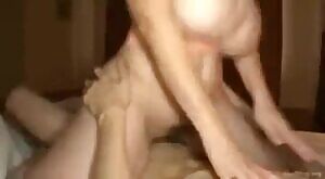 Making Her Huge Boobs Bounce