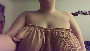 Amateur titty drop
