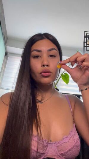 Braless Latina Natural Tits OnlyFans