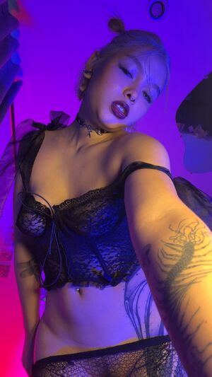 Alt Amateur Goth Hairy OnlyFans