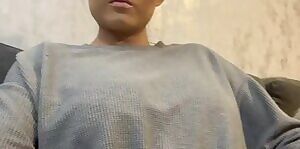 live from the waiting room, and the receptionist said she'd be right back, so I figured I can show off a little bit...snapchat: aliyahxbt