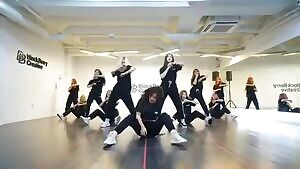 Loona - Olivia Hye