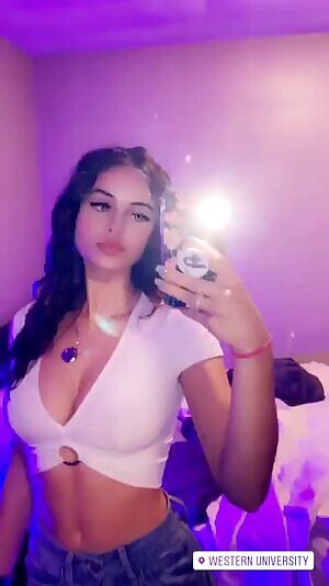 Cumming all over myself for her tits