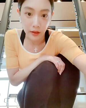 Clara showing how its done