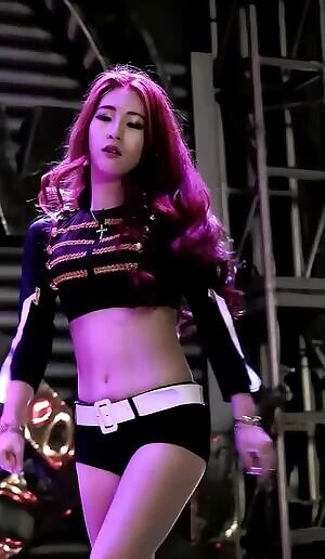 I bet she has a tight Ass