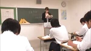 Horny Student Lick her Sexy Teacher in Classroom