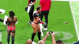 The rear on this athlete...