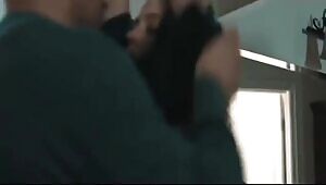 Estella Warren - Decommissioned