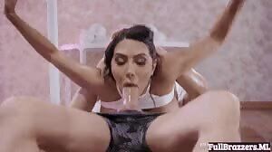 Lela Star hard fuck