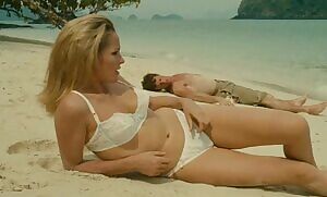 Ursula Andress