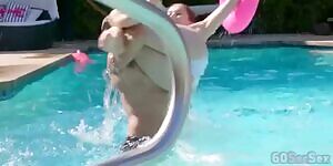 Krissy Lynn poolparty