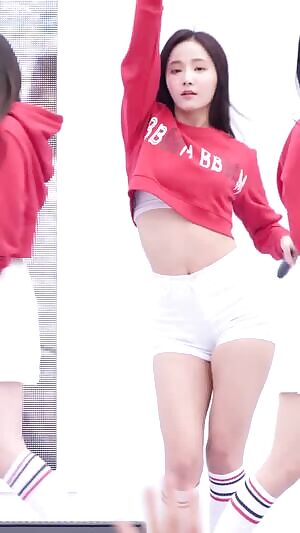 Yeonwoo Sexy Body My Gawd