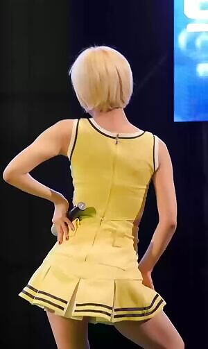 AOA Choa Upskirt
