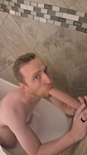 Gay Toy Play Blowjob Deepthroat Dildo