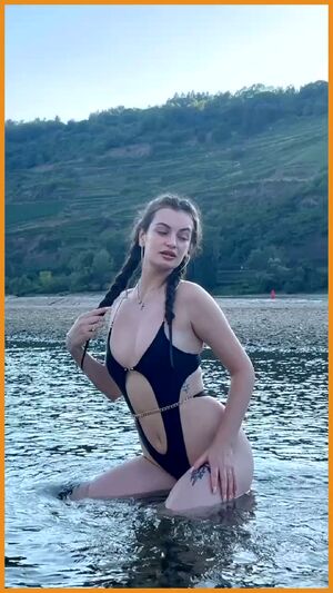 BBW Facesitting Ass Asshole Doggystyle Teen
