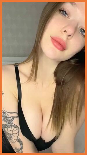 Bed Post Riding Ass Masturbating Sex