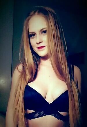 Since you all liked my first drop so much I thought I'd add a bit more to the gif 😘