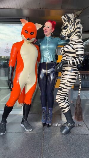 Shiny Catsuit Fetish Kinky Latex