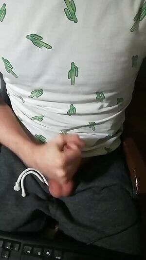 Still not nutting... Still not nutting...