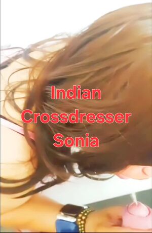 Indian Sissy Crossdressing Golden Shower Piss