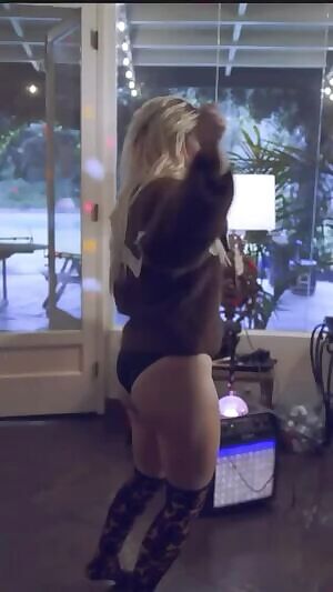 Tove lo