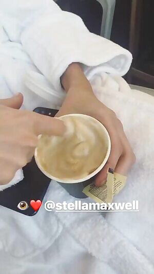 Stella Maxwell