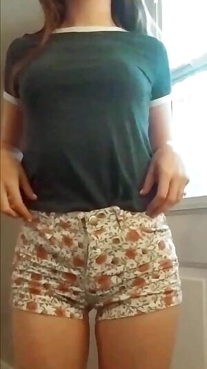 eeling the summer heat 🌞