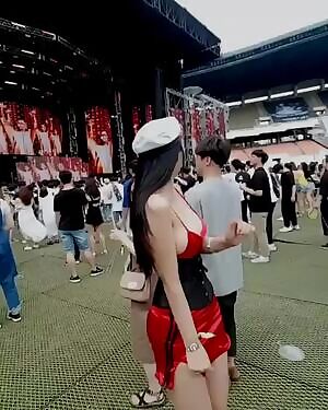 Damn, She's amazing