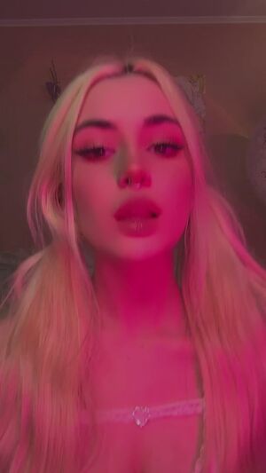 Lips & Tongues Ahegao Amateur Ass