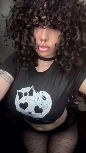 Slim thick baddies 19honeysuckle 24/7 Big Tits