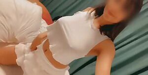 Hi guys! Can I show my pussy too?