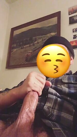 Posting my cock has led to real hookups. Kinda crazy