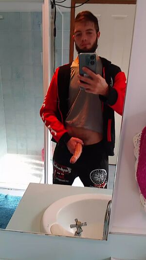 Monster Dick Amateur Cute Green Eyes