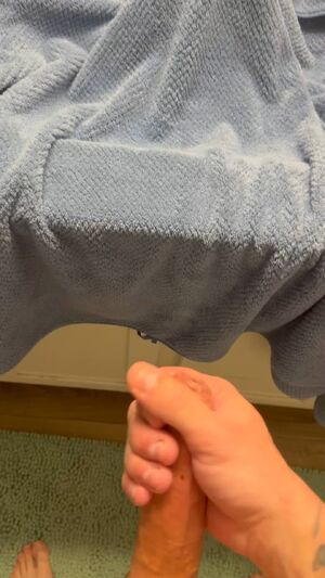 Foreskin Amateur BWC Cumshot Huge Load