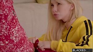 I would be just as shocked as her, oh my🍆👀🤤💦