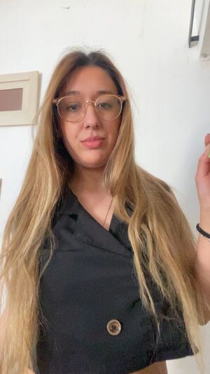 Cigar fetish Amateur Latina NSFW Smoking