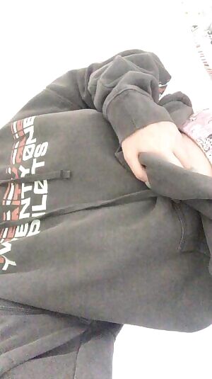 Reach under the hoodie and you might be surprised 💞