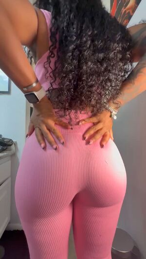 With an ass like this, it needs to be on your face