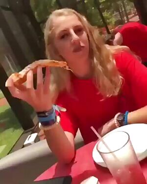 Here is something for the pizza eaters!