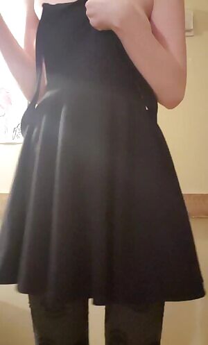 Fiancé was in the room when I took this, I am noticeably more awkward 😂