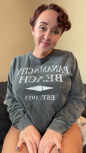 The boobs are BTYT but look at the hip to waist ratio