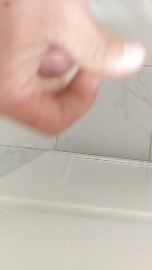 Unsure of how this sub feels about gifs